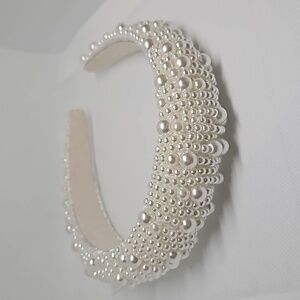 Bridal pearl headband